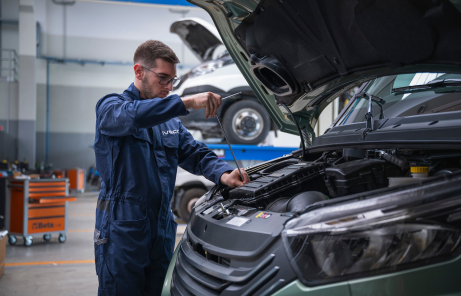 Serwis starszego pojazdu IVECO w ramach programu IVECO LONGLIFE