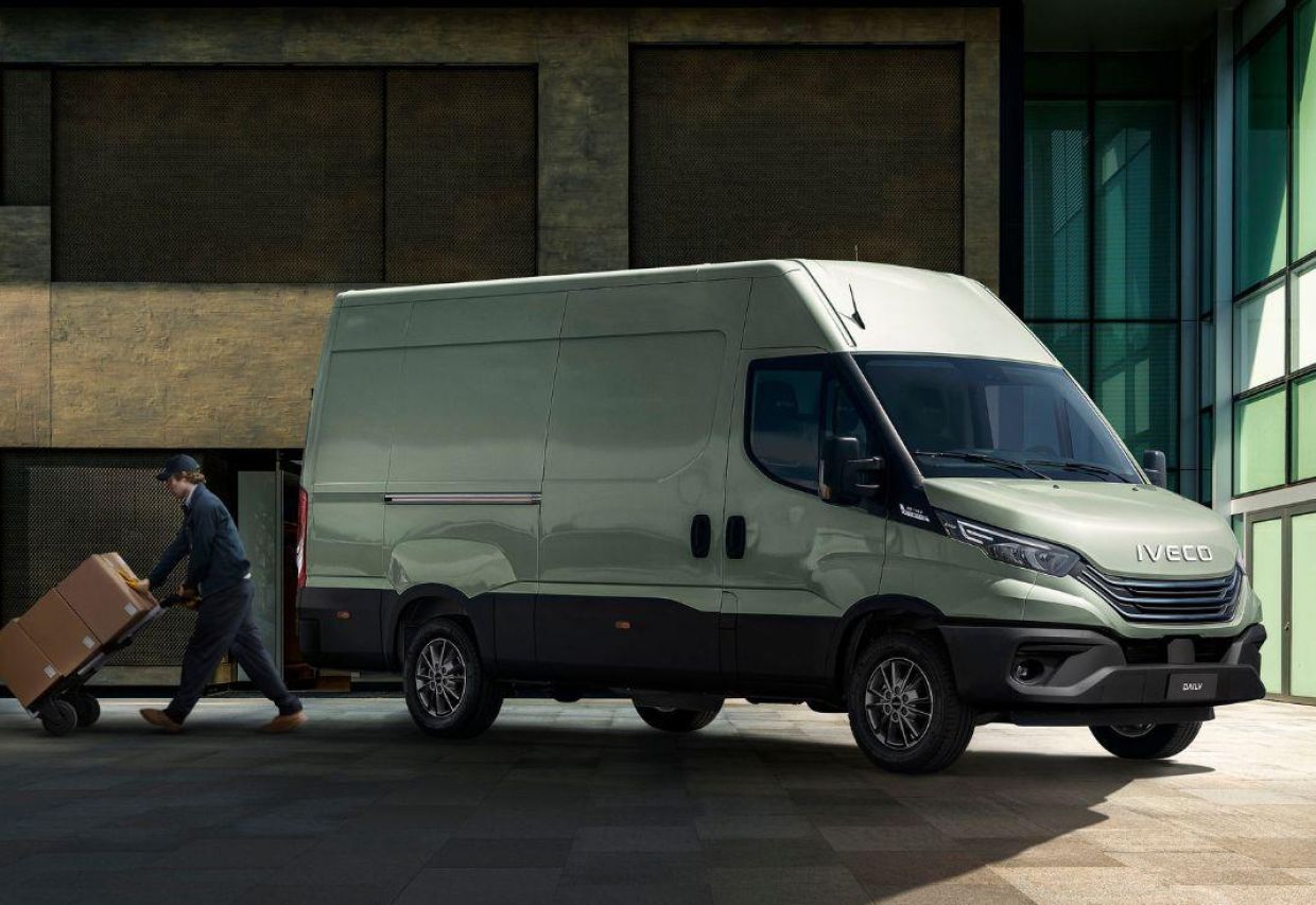 Dostawcze IVECO Daily wykorzystywane do transportu i obsługi codziennych dostaw