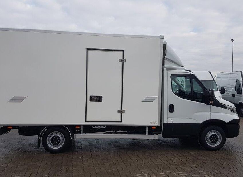 Iveco kontener 1