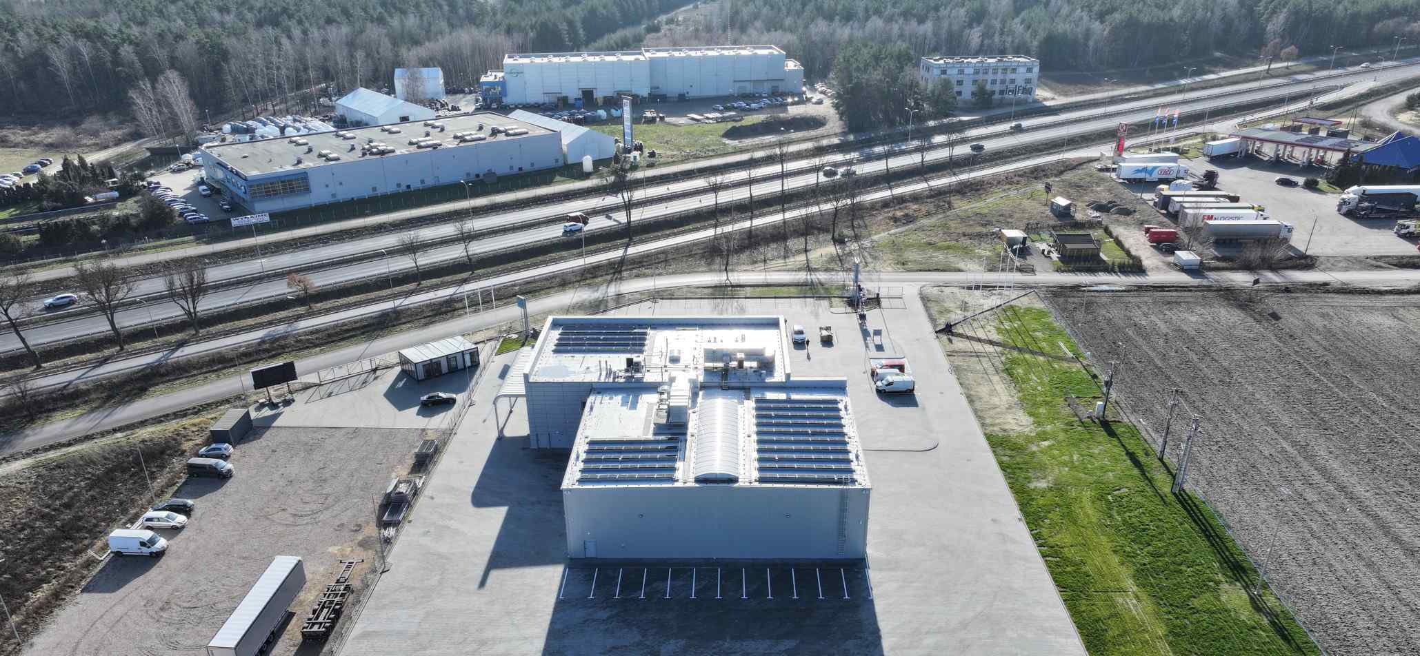 UNI-TRUCK Karpin - dogodna lokalizacja przy trasie S8